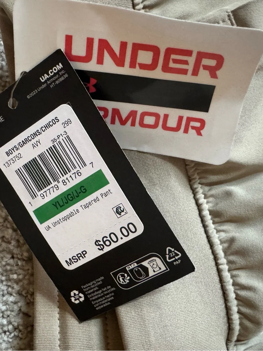 NWT Under Armour unstoppable tapered pant